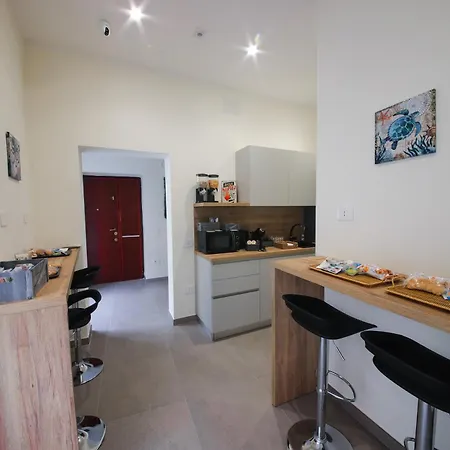 Dimora Savoia 3* Neapol