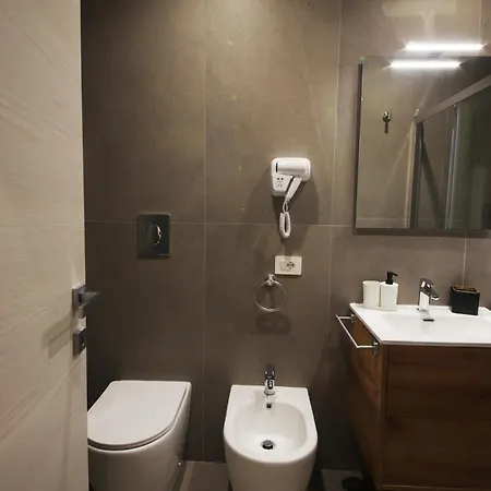 Nocleg ze śniadaniem Dimora Savoia 3*