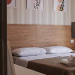 Dimora Savoia 4* Nápoly