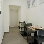 Dimora Savoia ベッド・アンド・ブレックファスト ナポリ