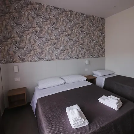 Dimora Savoia Nápoles