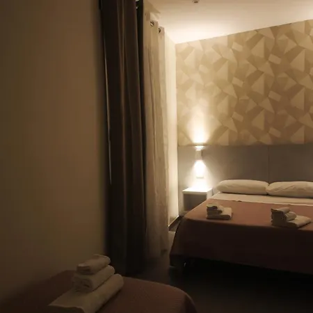 Dimora Savoia Bed & Breakfast *