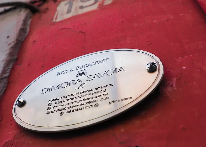 Dimora Savoia לינה וארוחת בוקר נאפולי